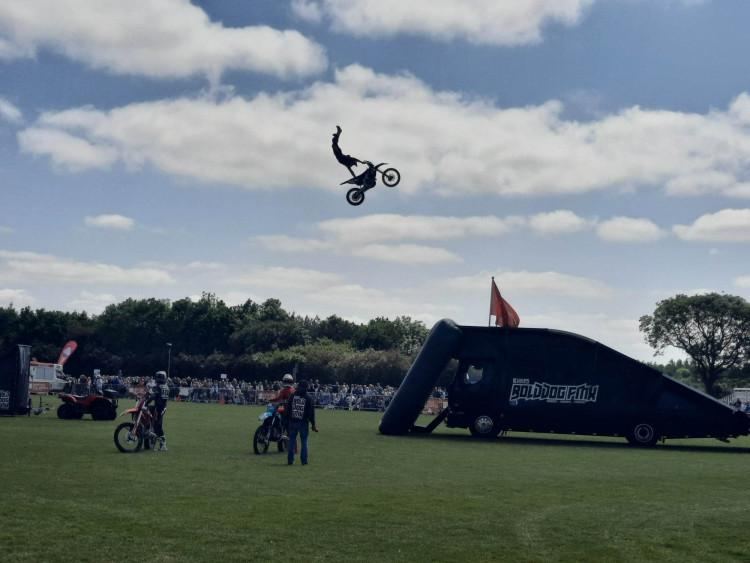 Broke FMX